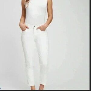 GAP Girlfriend Mid-Rise White Denim Jeans - Like New